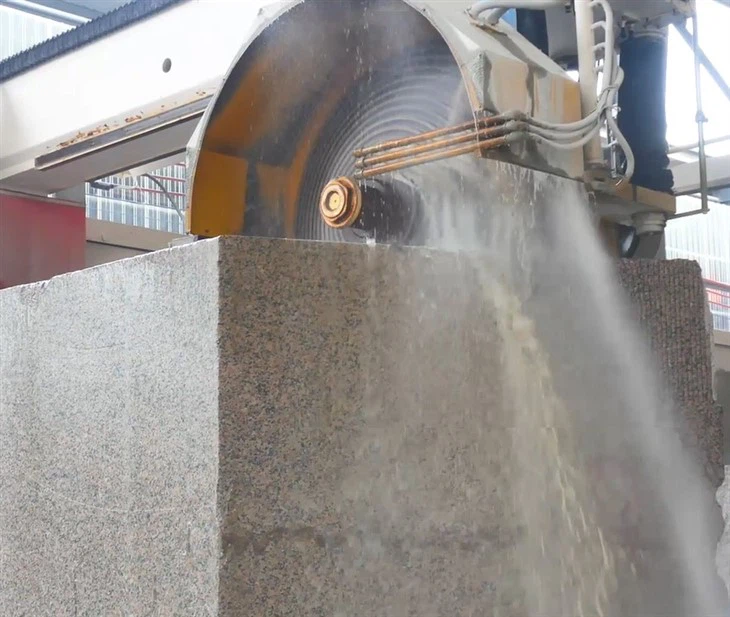 Natural Stone Block Cutting Machine